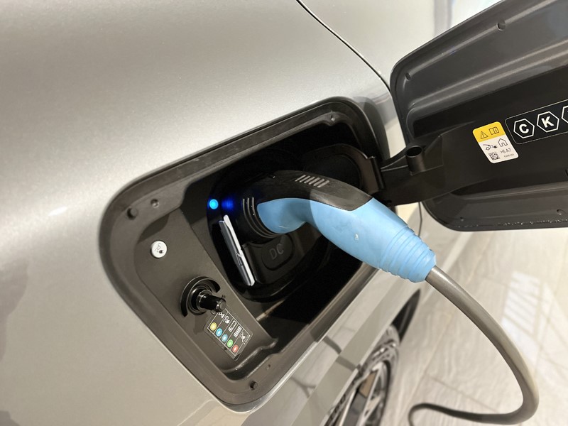  BMW iX2 xDrive30 M Sport 3325600