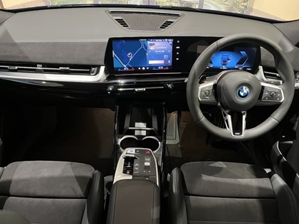  BMW iX2 xDrive30 M Sport