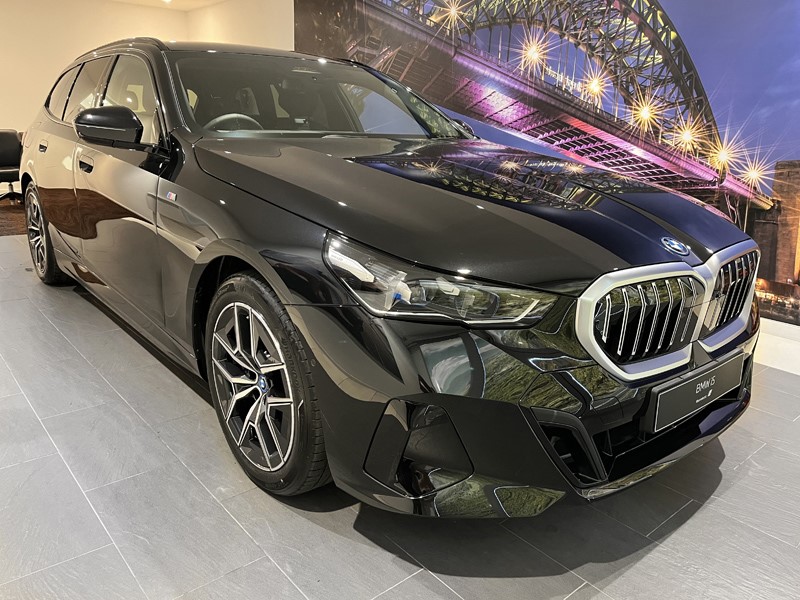 BMW I5