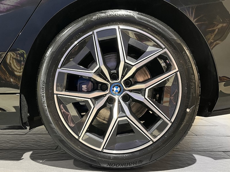 2024 (74) BMW i5 eDrive40 M Sport Touring 3172240