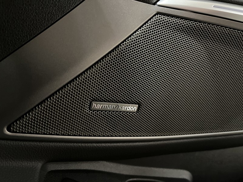  BMW 3 Series M340i xDrive Saloon 3325656