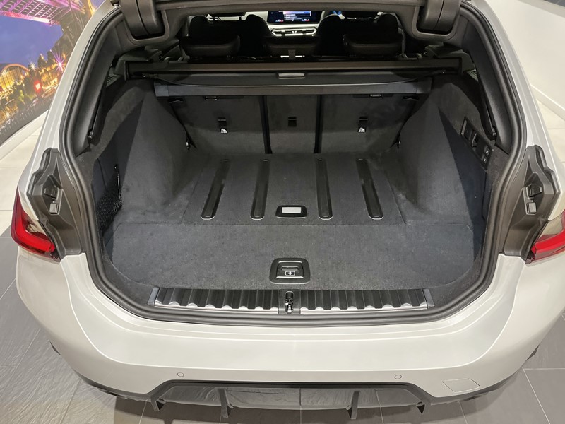  BMW 3 Series 320i M Sport Touring 3325663