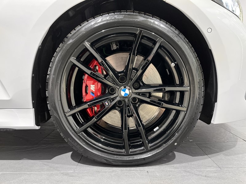  BMW 3 Series 320i M Sport Touring 3325664