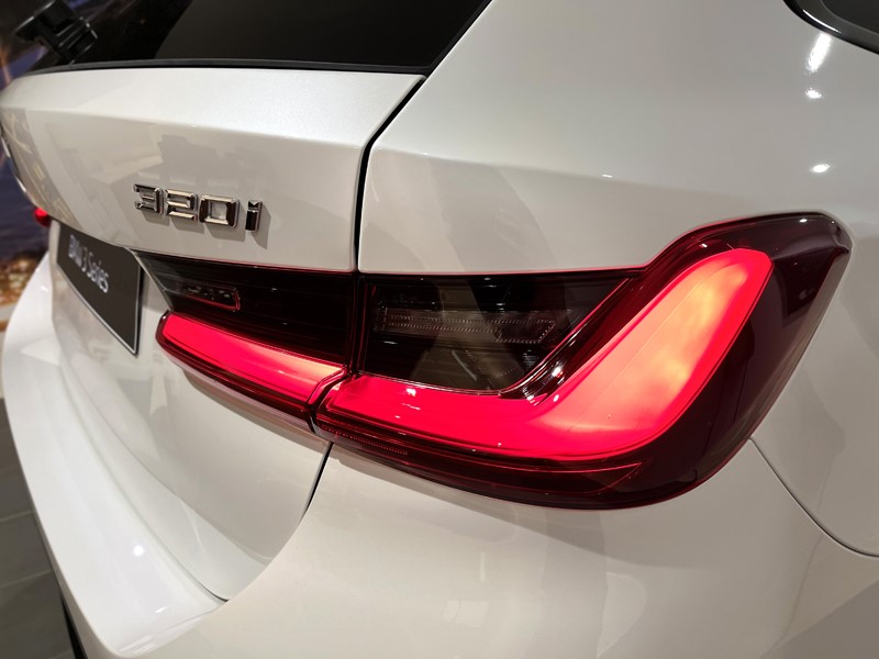  BMW 3 Series 320i M Sport Touring 3325667