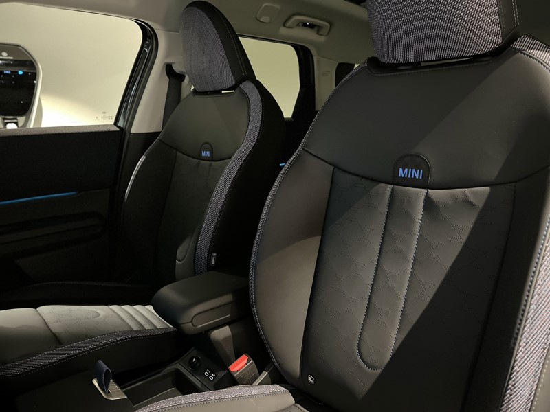  MINI Countryman E Classic [Level 2] 3408607