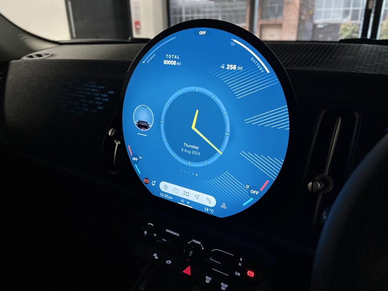  MINI Countryman E Classic [Level 2] 3408604