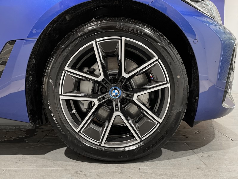  BMW i4 eDrive35 M Sport 3629401