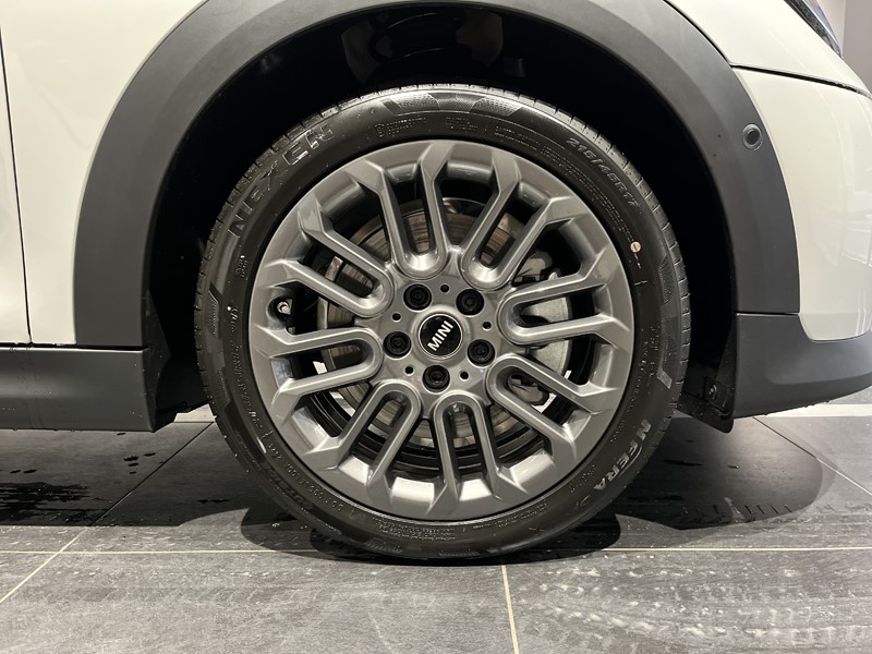  MINI Cooper S Classic [Level 1] 3492387