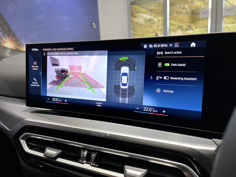  BMW 3 Series 320i M Sport Saloon 3438536