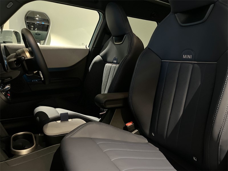 2024 (74) MINI COOPER 2.0 S Classic 5dr Auto 3524650