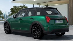MINI COOPER 2.0 S Exclusive 5dr Auto 3547740