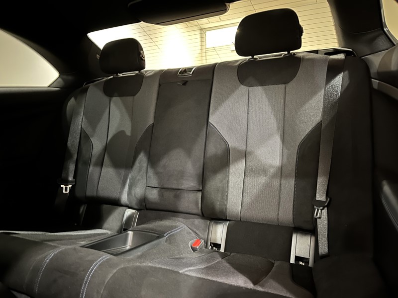  BMW 2 SERIES 220i M Sport 2dr Step Auto 3604974