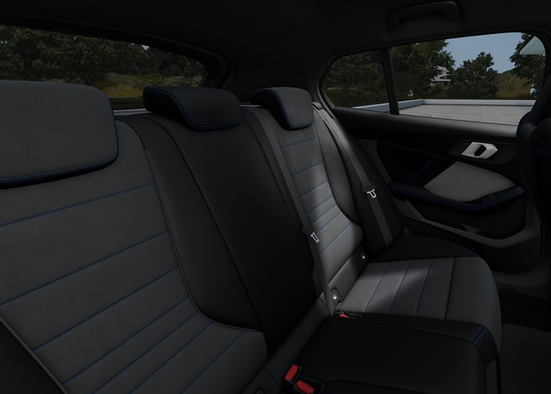  BMW 1 SERIES M135 xDrive 5dr Step Auto 3716284