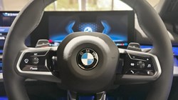BMW 5 SERIES 520i M Sport 4dr Auto 4628583