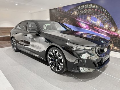 BMW 5 SERIES 520i M Sport 4dr Auto