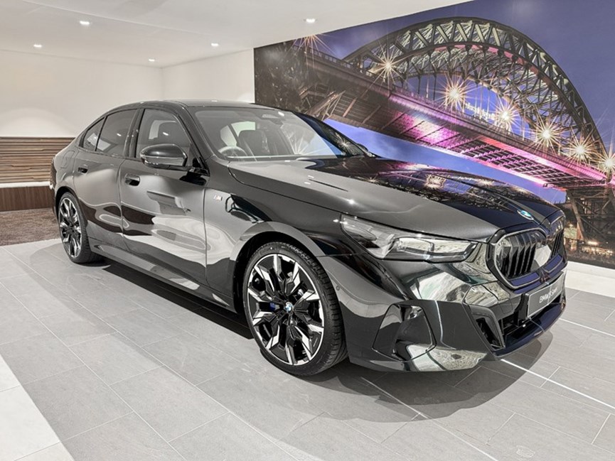 BMW 5 SERIES