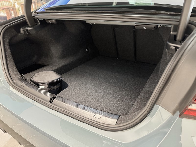 2026 (75) BMW 5 SERIES 520i M Sport Pro 4dr Auto 4931908