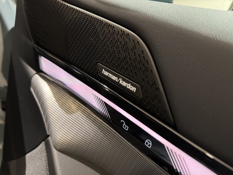 2026 (75) BMW 5 SERIES 520i M Sport Pro 4dr Auto 4931913