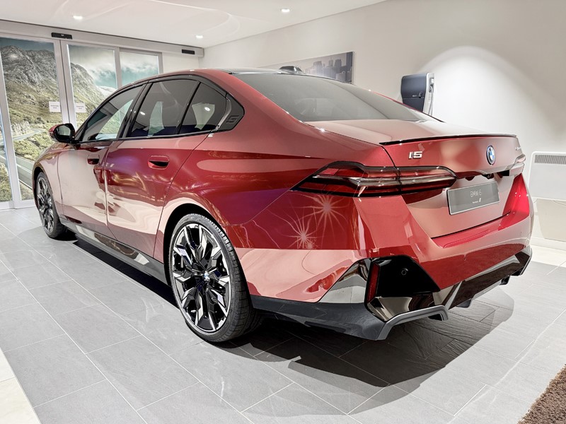  BMW i5 250kW eDrive40 M Sport Pro 84kWh 4dr Auto