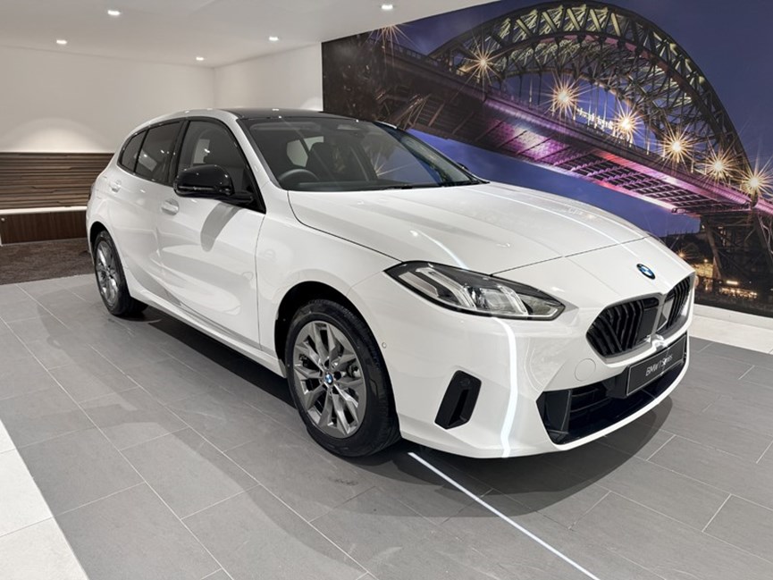 BMW 1 SERIES