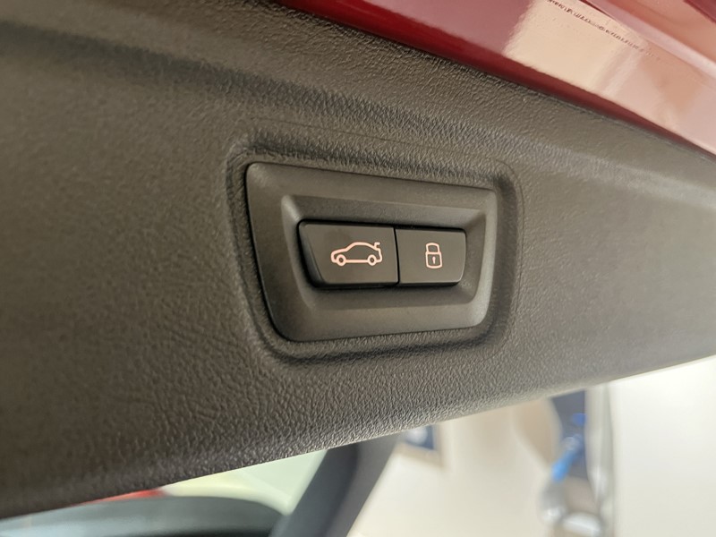 2025 (75) BMW 3 SERIES 320i M Sport 5dr Step Auto 4475618