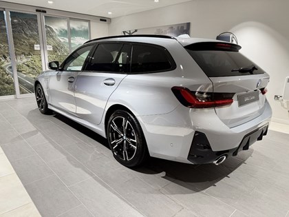 BMW 3 SERIES 330e M Sport 5dr Step Auto