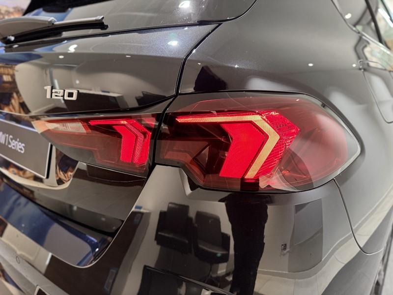  BMW 1 SERIES 120 M Sport 5dr Step Auto 4952406