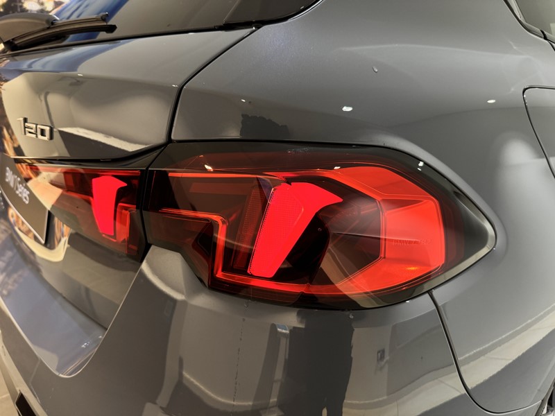  BMW 1 SERIES 120 M Sport 5dr Step Auto 5053011