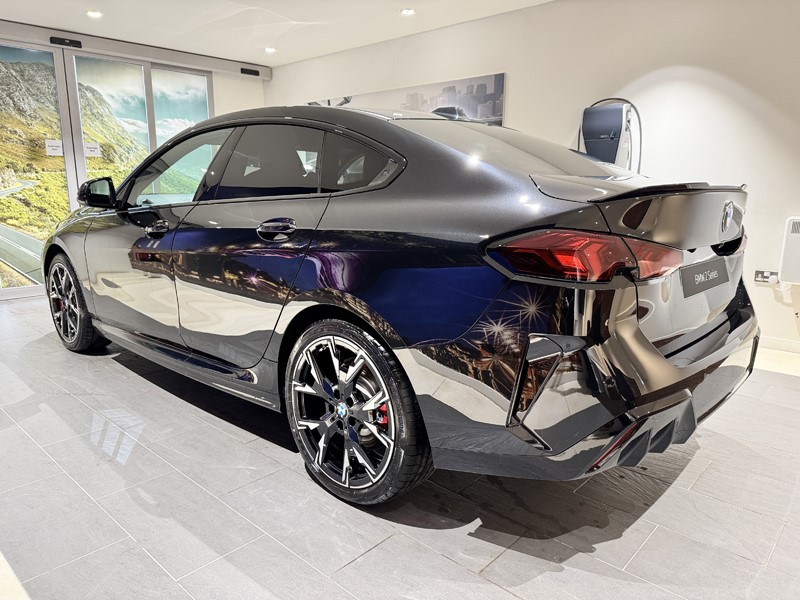  BMW 2 SERIES 220i M Sport 2dr Step Auto