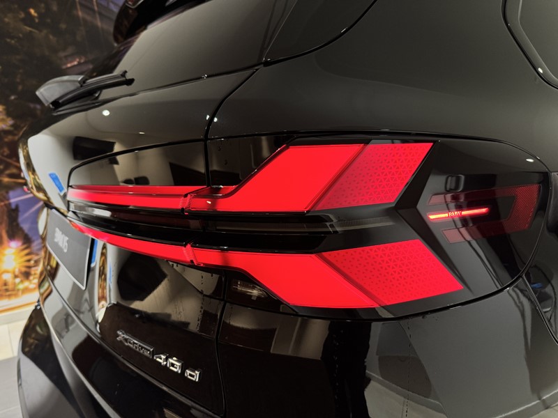  BMW X5 xDrive40d MHT M Sport 5dr Auto 5040398