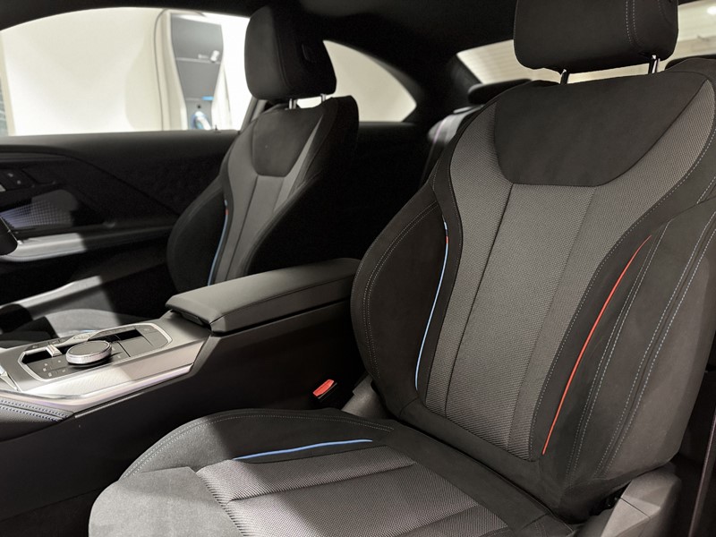  BMW 2 SERIES 220i M Sport 2dr Step Auto 4820709