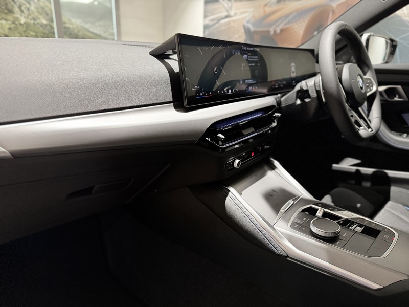  BMW 2 SERIES 220i M Sport 2dr Step Auto 4820705