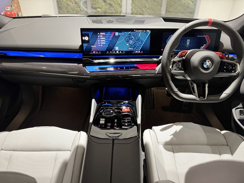  BMW M5 4dr DCT 4819100