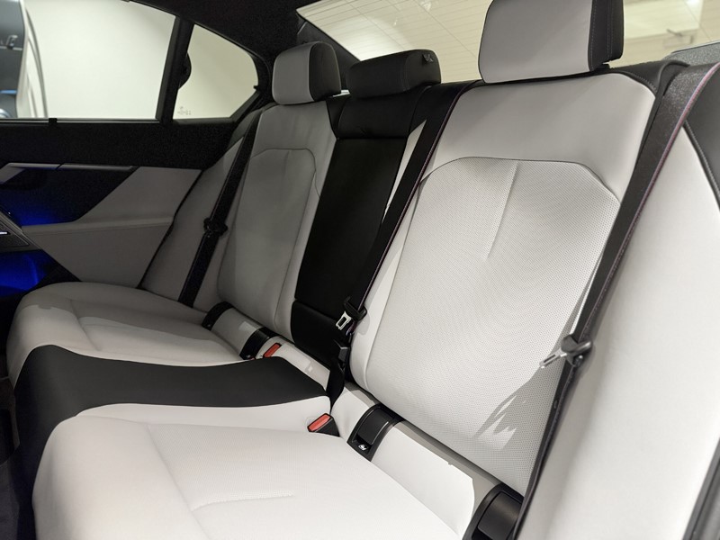  BMW M5 4dr DCT 4819107