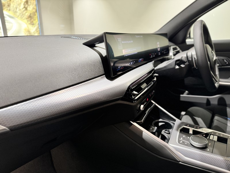  BMW 3 SERIES 320i M Sport 4dr Step Auto 5136519