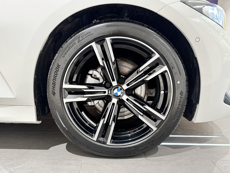  BMW 3 SERIES 320i M Sport 4dr Step Auto 5136526