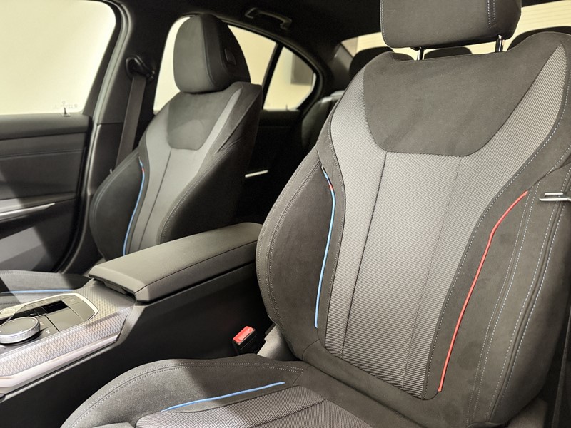  BMW 3 SERIES 320i M Sport 4dr Step Auto 5136523