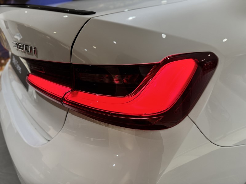  BMW 3 SERIES 320i M Sport 4dr Step Auto [Pro Pack] 5037259