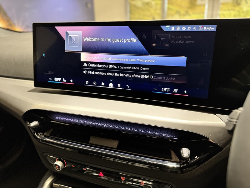  BMW 2 SERIES 220i M Sport 2dr Step Auto 5462077