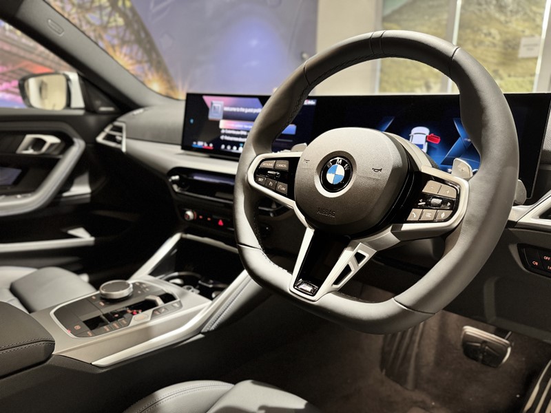  BMW 2 SERIES 220i M Sport 2dr Step Auto 5462075