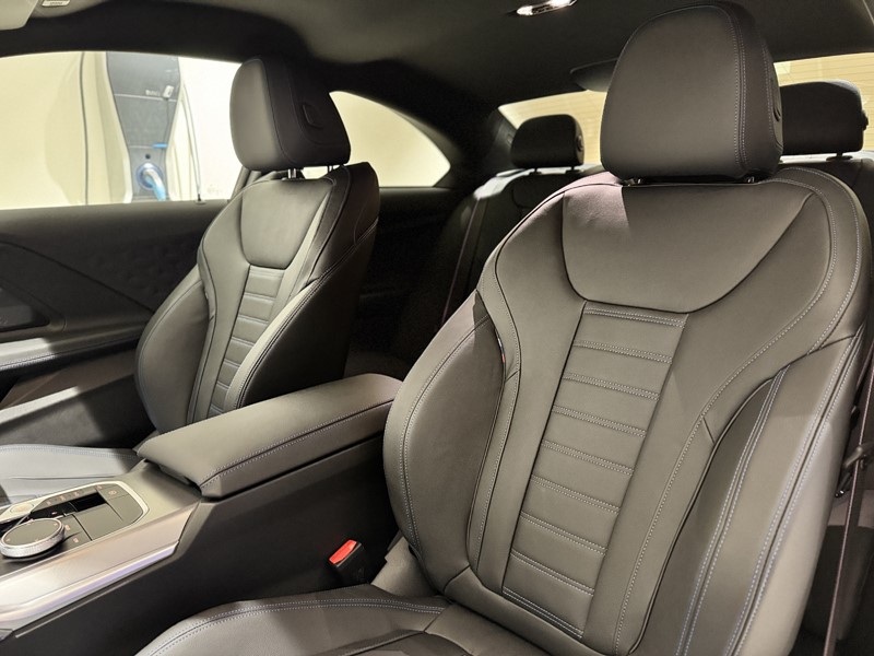  BMW 2 SERIES 220i M Sport 2dr Step Auto 5462080