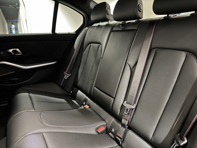  BMW 3 SERIES 320i M Sport 4dr Step Auto [Pro Pack] 5211744