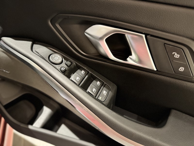  BMW 3 SERIES 320i M Sport 4dr Step Auto [Pro Pack] 5211750