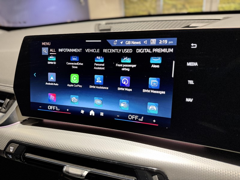  BMW X1 sDrive 20i MHT Sport 5dr Step Auto 5070380