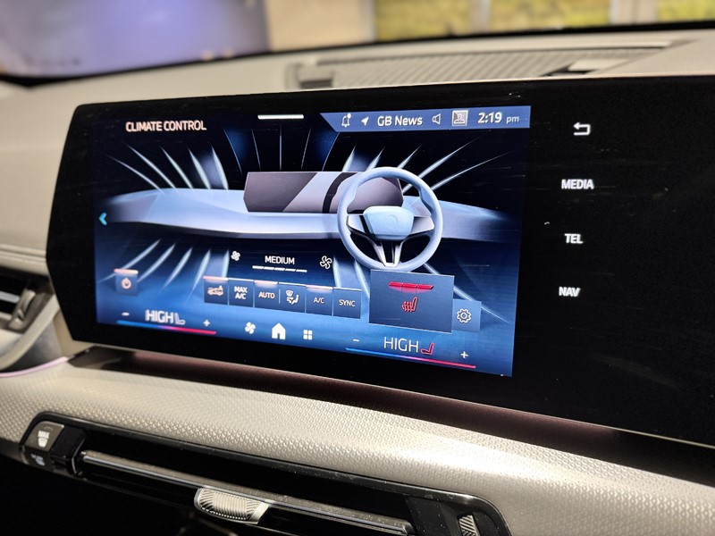  BMW X1 sDrive 20i MHT Sport 5dr Step Auto 5070377