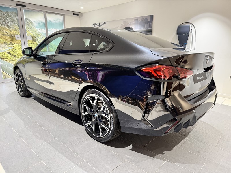  BMW 2 SERIES 220 M Sport 4dr Step Auto