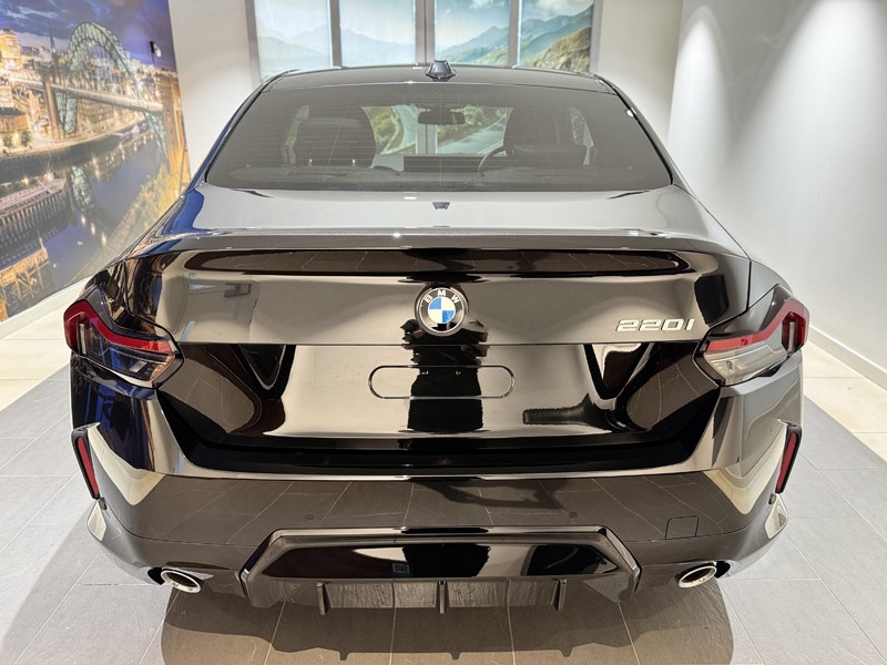  BMW 2 SERIES 220i M Sport 2dr Step Auto 5446603