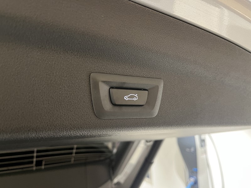  BMW X1 sDrive 20i MHT M Sport 5dr Step Auto 4977051