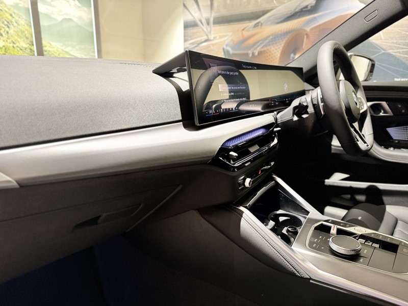  BMW 2 SERIES 220i M Sport 2dr Step Auto 5106413