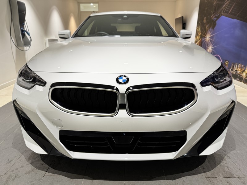  BMW 2 SERIES 220i M Sport 2dr Step Auto 5106422